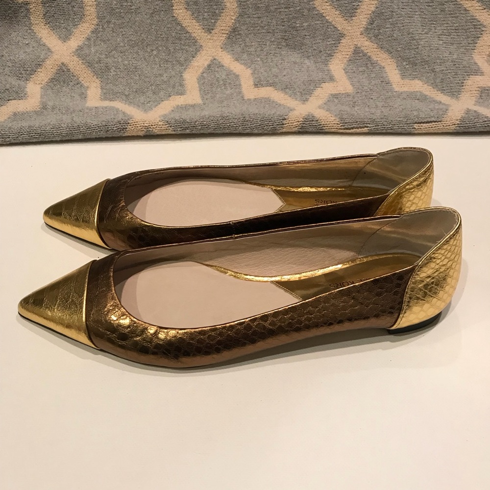 Micheal Kors Gold and Copper Flats - Picture 3 of 5
